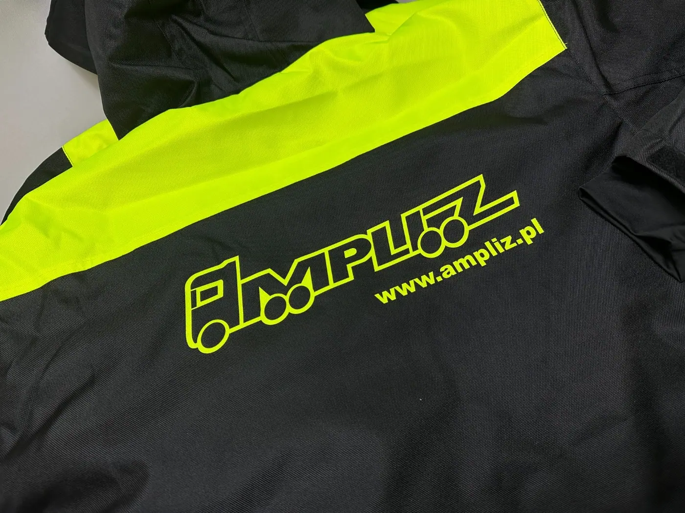 Kurtki i kamizelki — przykład 5